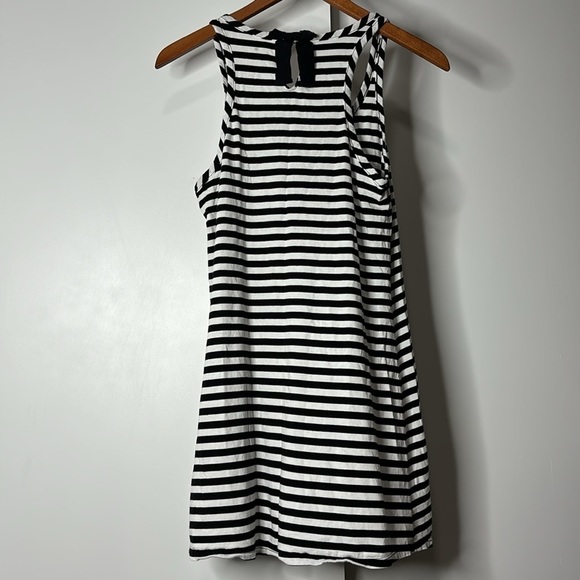 Kate Spade black and white striped racer back My Cherie Amour tank size M - Picture 4 of 7